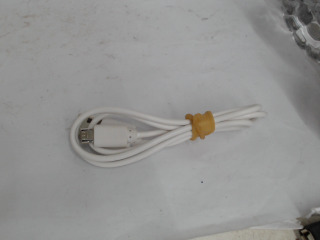 充電線