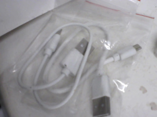 充電線