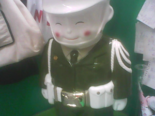憲兵公仔