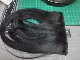 黑色短髮片