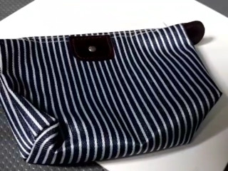 恐龍格紋包