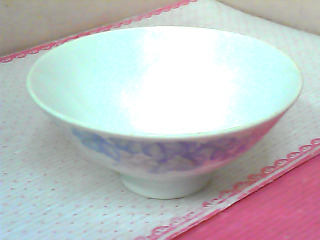 瓷碗