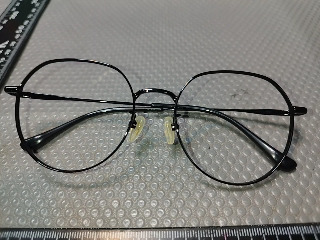 黑色金屬細框