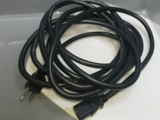 品字尾電源線