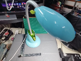 護眼檯燈