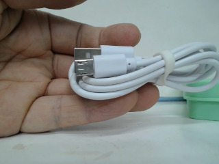 充電線