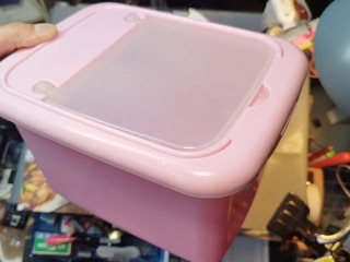 粉紅密封收納桶