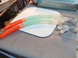 浮潛呼吸管