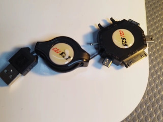 筆記型電腦變壓器