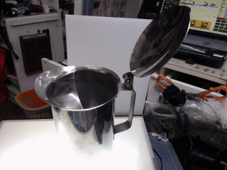 不鏽鋼附蓋冷水壺