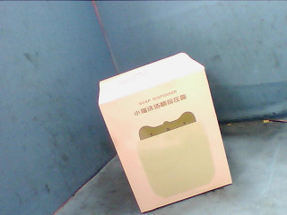 按壓器