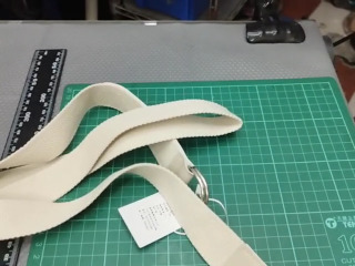 帆布背帶