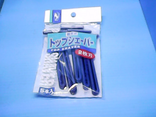 刮鬍刀多入