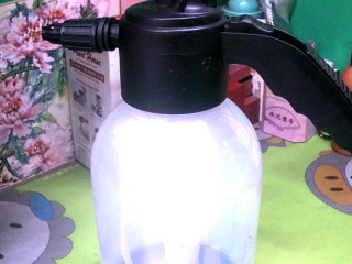 澆花噴水壺