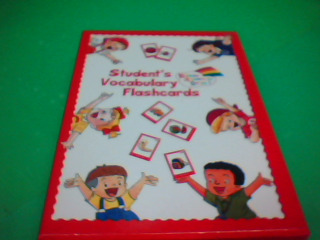 何嘉仁英文字卡