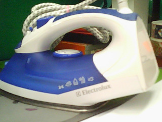 蒸氣式電熨斗