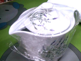 有濾網的茶壺