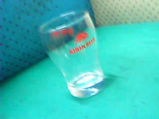 玻璃杯