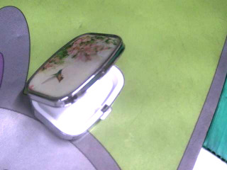 胭脂盒