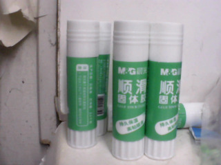 口紅膠
