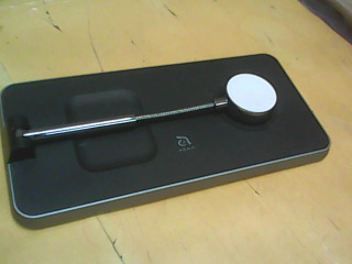 三合一無線充電座