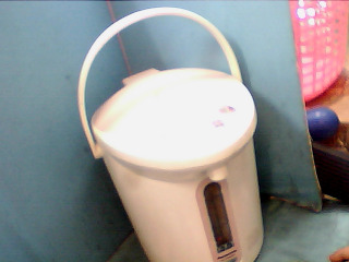 電熱水器