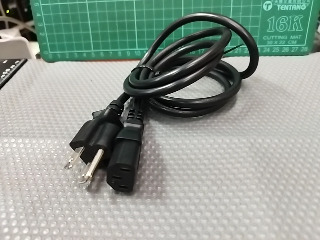 三孔電源線