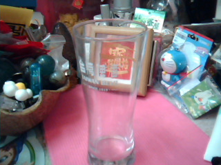 玻璃杯