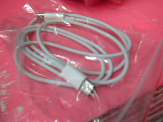 充電線