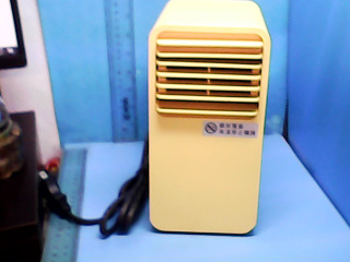 桌上型電暖器