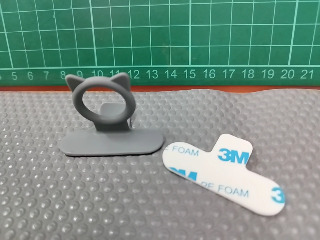 馬桶掀蓋器
