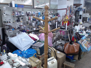 原木組合衣帽架