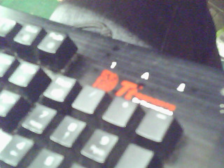 機械式電競鍵盤