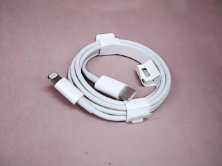 充電線