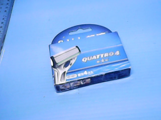 刮鬍刀剃換刀片