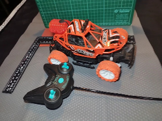 遙控車玩具