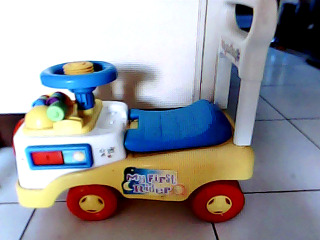 玩具車