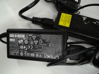 筆電變壓器