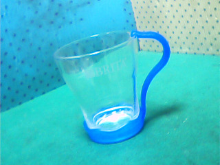 玻璃杯