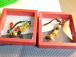 貔貅黑紅吊飾