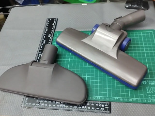 吸塵器組件