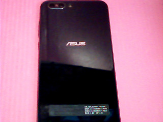 手機ASUS/64GB/4G