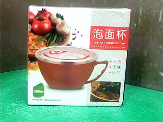 泡麵碗