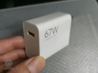 小米67W充電器