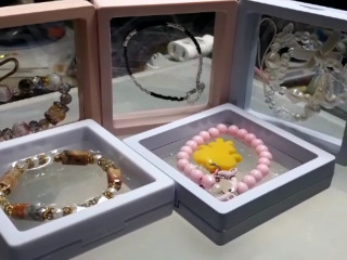 飾品