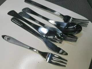 餐具
