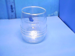 玻璃杯