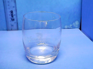 玻璃杯