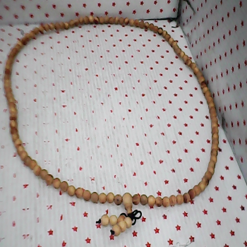 崖柏禪靜珠(中)